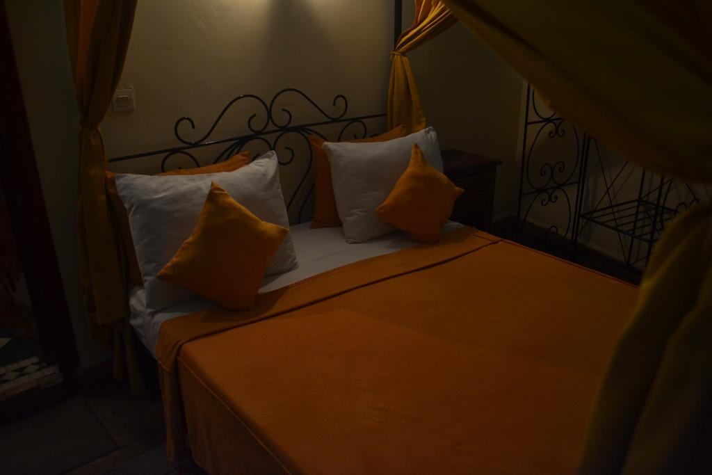 Riad Hotel Belleville Marrakech Marrakesh Bagian luar foto